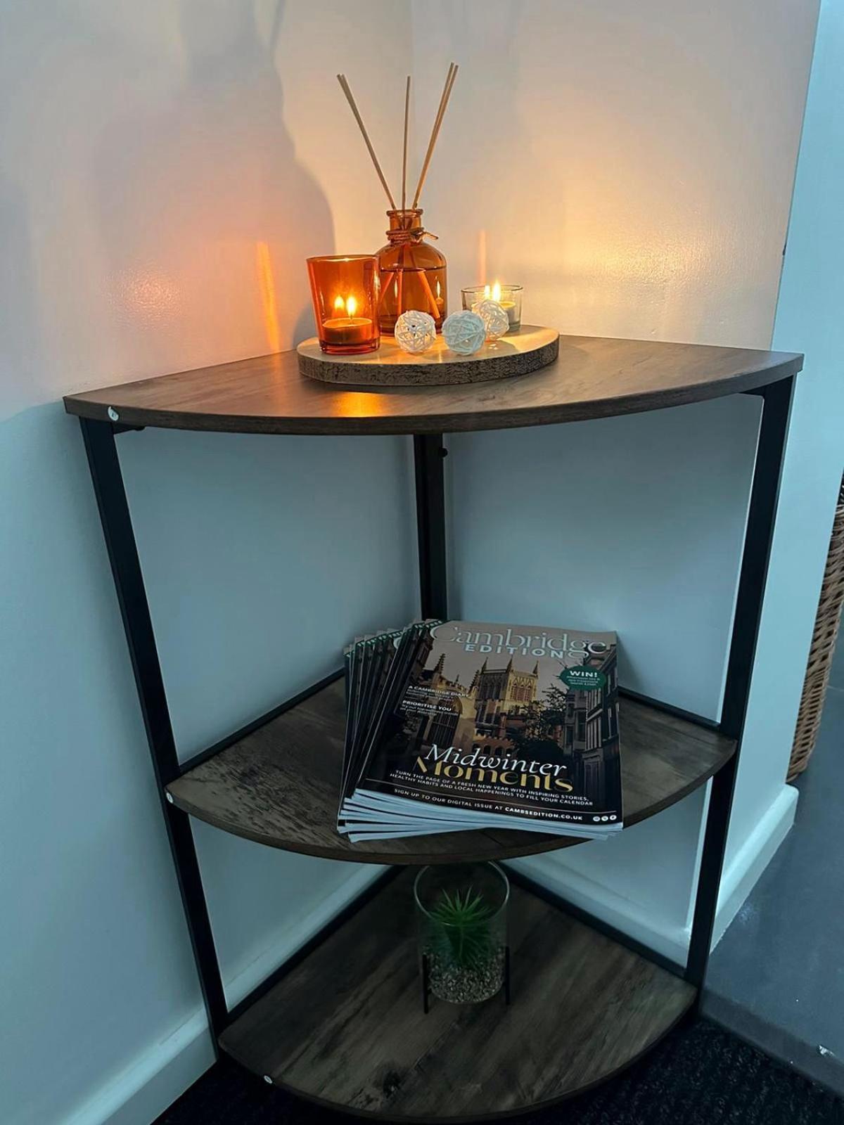 Newmarket Road Studios And Suites By Tas Accommodations Кеймбридж Екстериор снимка